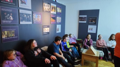 Exkurze V.A + IV. třída - Muzeum loutek Chrudim