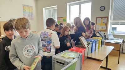 beseda "Tonda Obal na cestách"