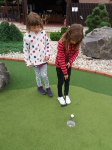 13.6. Minigolf (1.třída)